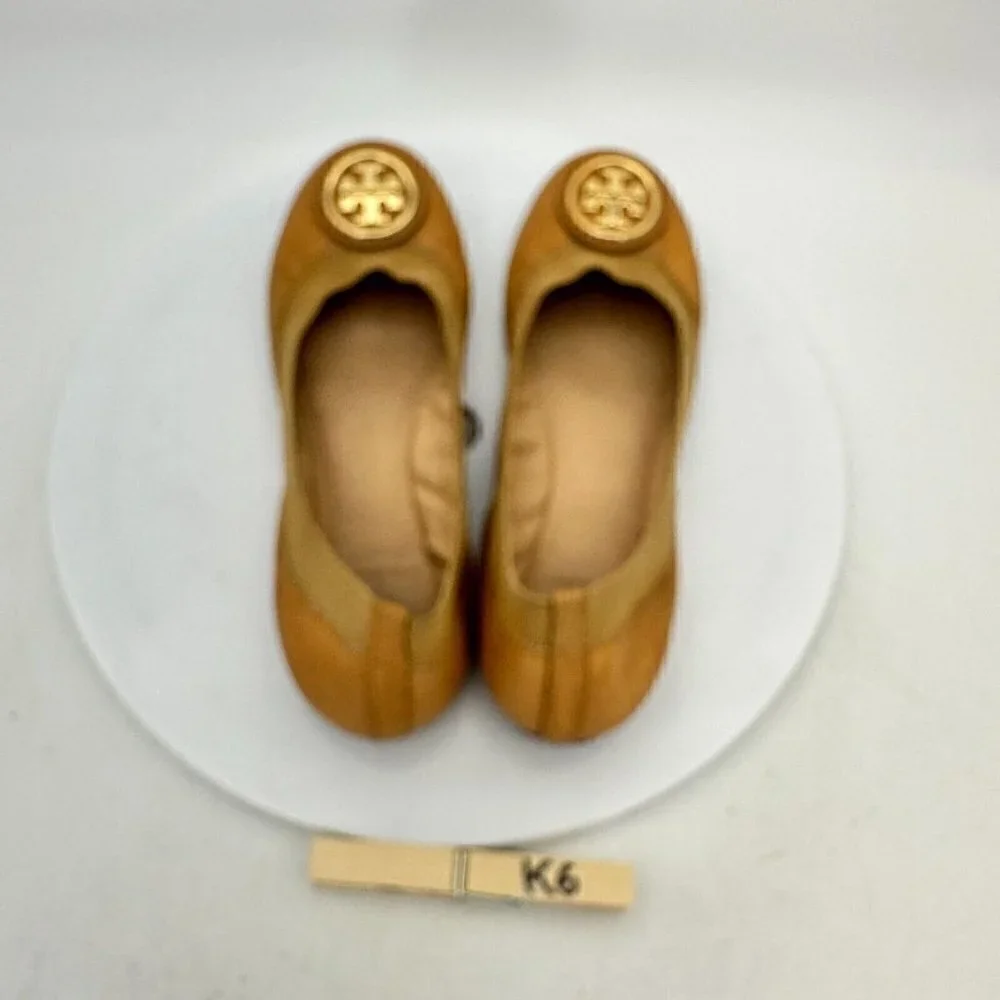 Tory Burch Caroline Women Size 5M Mustard Patent Leather Ballet Flat Shoes